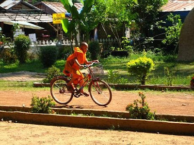 G+cycling+monk.JPG