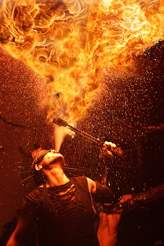 Fire_Merlion_by_Draken413o.jpg