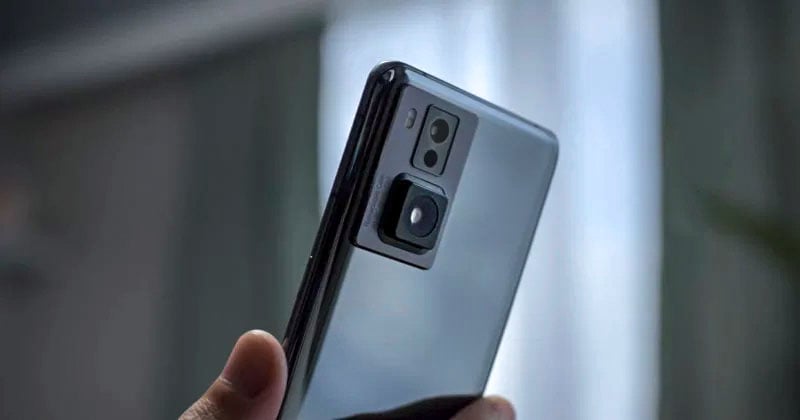 Oppo smartphone