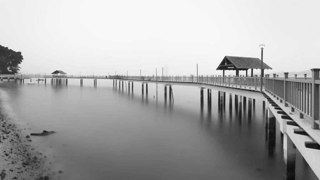 changi_boardwalk_revisit_by_draken413o-d3174db.jpg