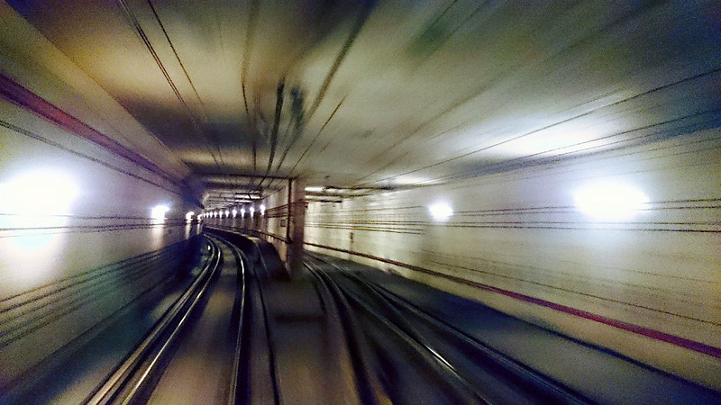 18819859668_83783201d6_c.jpg