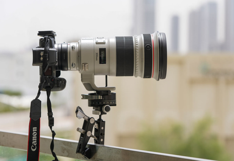 CanonTelephoto300mm-800x551.jpg
