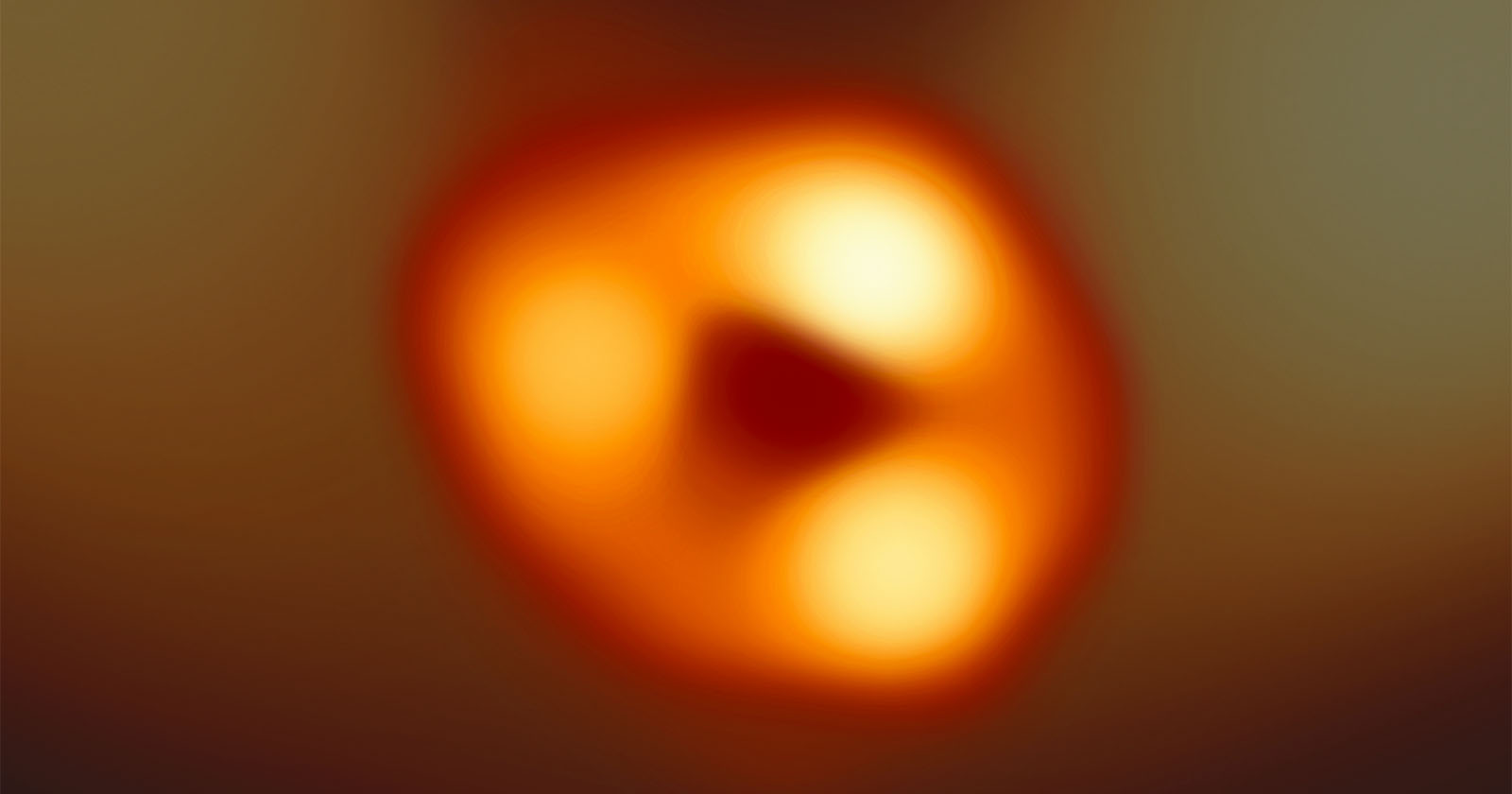 A blurry image of a circle.