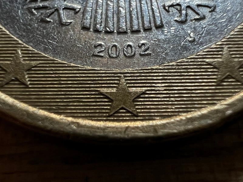 Euro-Coin-800x600.jpg