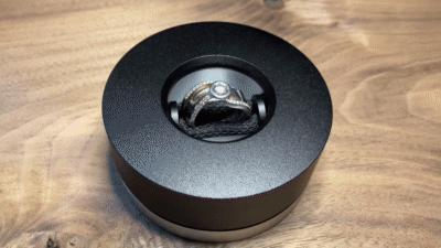 an-aperture-ring-box.gif