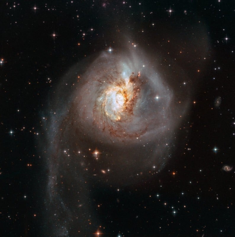 heic1811a-794x800.jpg
