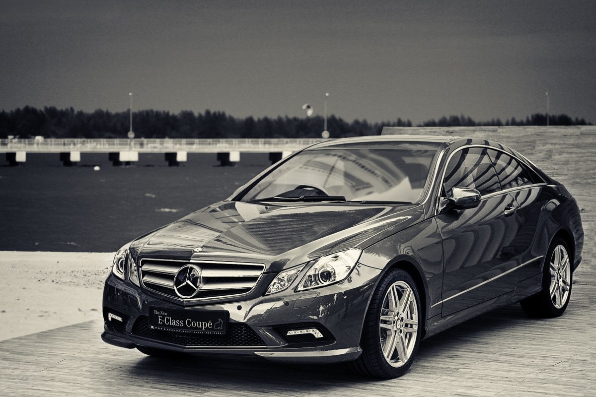 Mercedes_E_class_Coupe_by_Draken413o.jpg