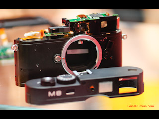 leica-m8-guts.jpeg