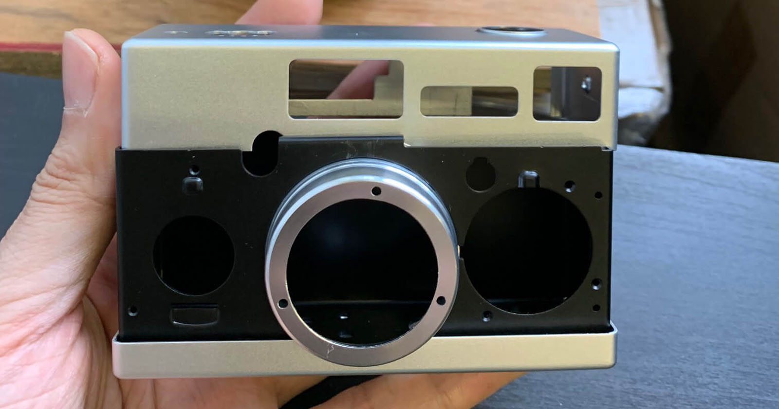 Mint premium camera