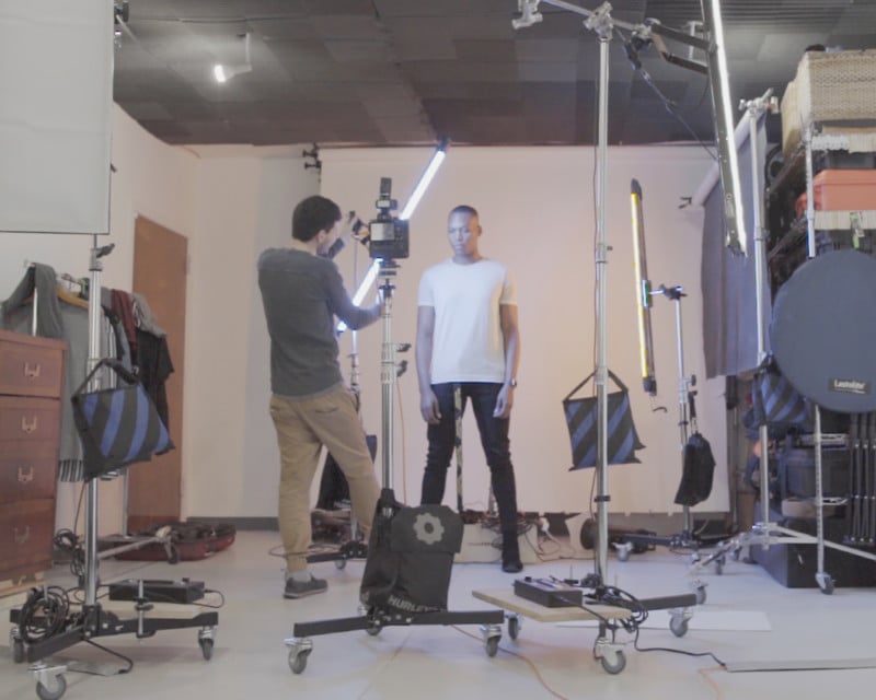 Using-color-directly-on-your-subject-BTS-2-800x640.jpg