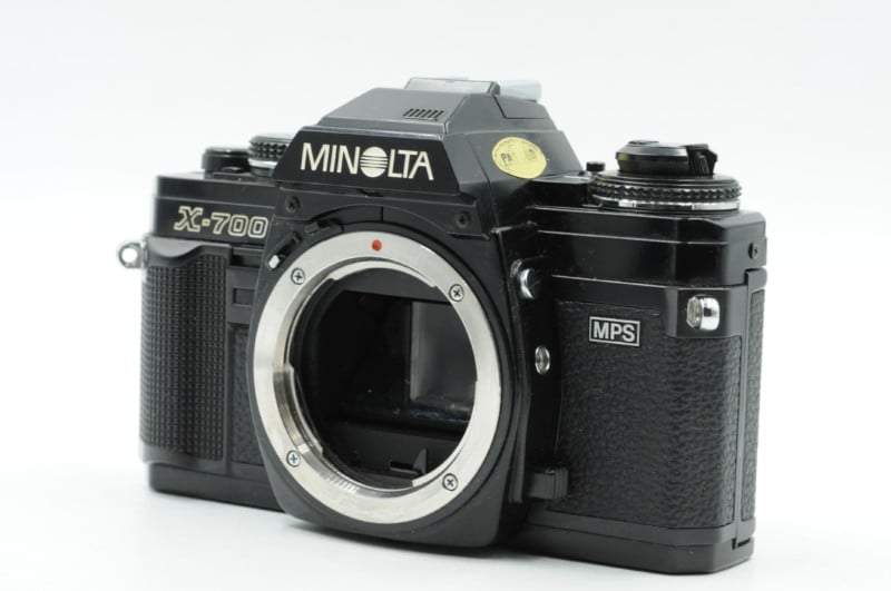 Minolta-X700-800x531.jpg