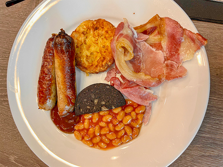 English-Breakfast.jpg