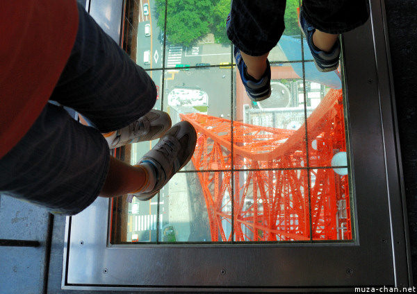 tokyo-tower-glass-floor.jpg
