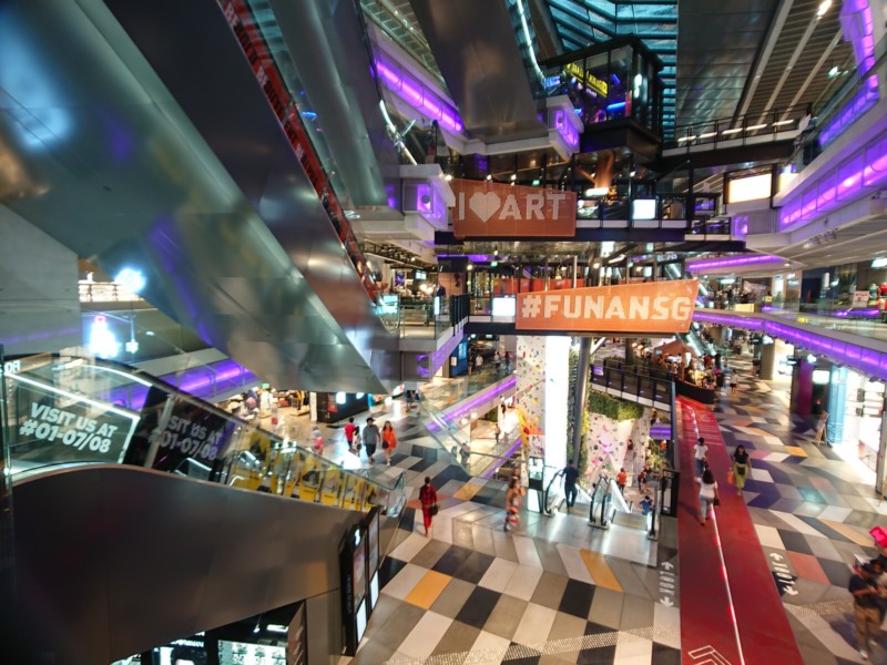 DSC_0551-indoor-view-of-newly-revamped-funan-shopping-mall-800x600.jpg