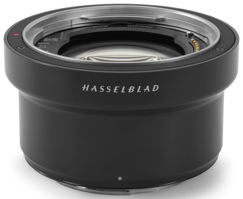 Hasselblad-Unveils-XH-Converter-0.8-a-950-Adapter-and-Speedbooster-5-800x653.jpg