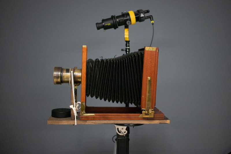 Markus_Hofstaetter_photographer_connected_wet_plate_art_project_century_camera_Dallmeyer_2b-800x534.jpg