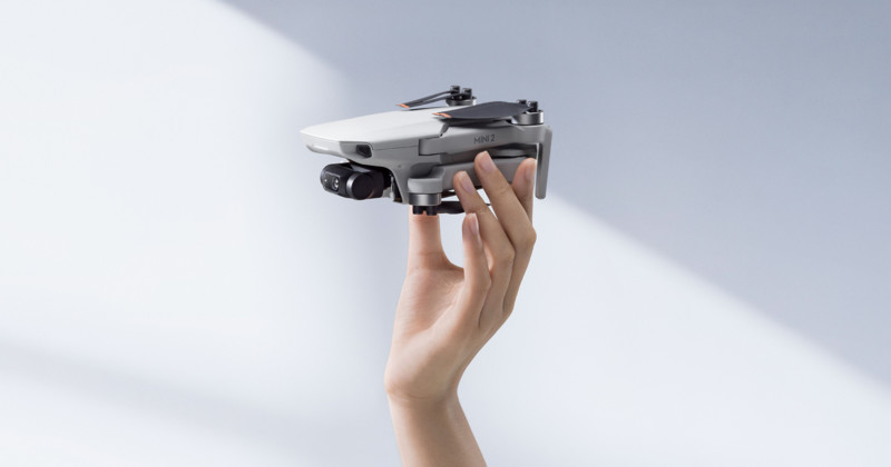 The-New-DJI-Mini-2-Stays-Small-Adds-Support-for-DNG-RAW-and-4K-Video-800x420.jpg