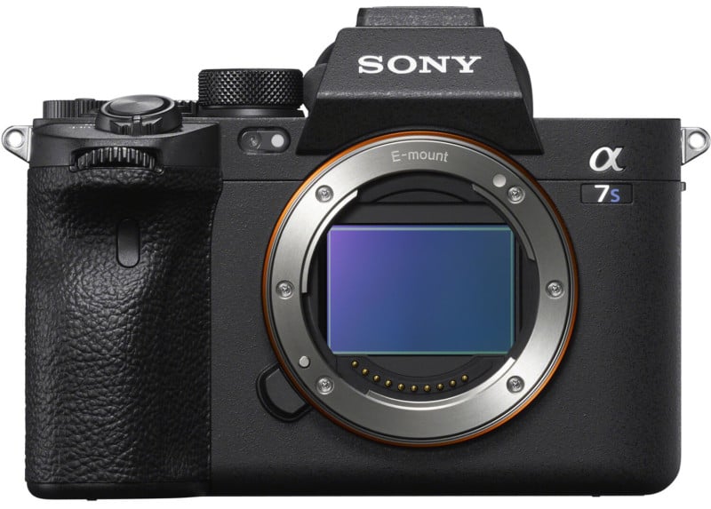 sony-a7s-III-body-only-hero-photo-800x573.jpg