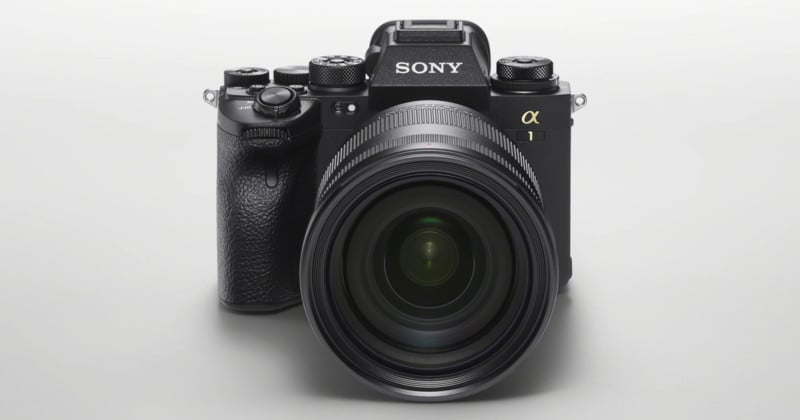 Sony-Unveils-the-Alpha-1-50MP-at-up-to-30FPS-8K-Video-6500-800x420.jpg
