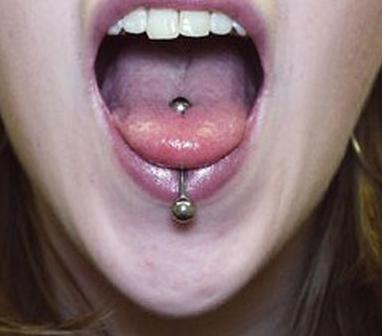 tongue-piercing-37.jpg