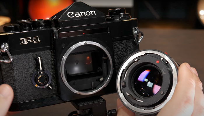 Check Out the Ingenious Design That Went Into the 1971 Canon F-1 and Its Light Meter Check Out the Ingenious Design That Went Into the 1971 Canon F-1 and Its Light Meter