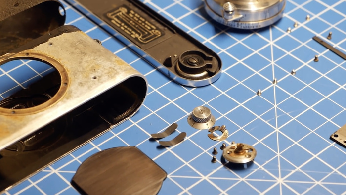 The Process of Restoring a Leica Film Camera The Process of Restoring a Leica Film Camera