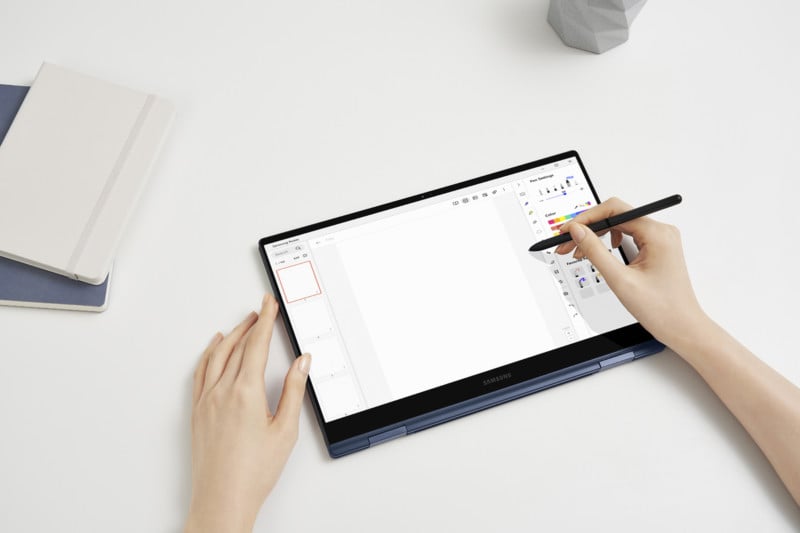 10_galaxy_book_pro_360_13inch_handson_mysticnavy_s_pen-800x533.jpg