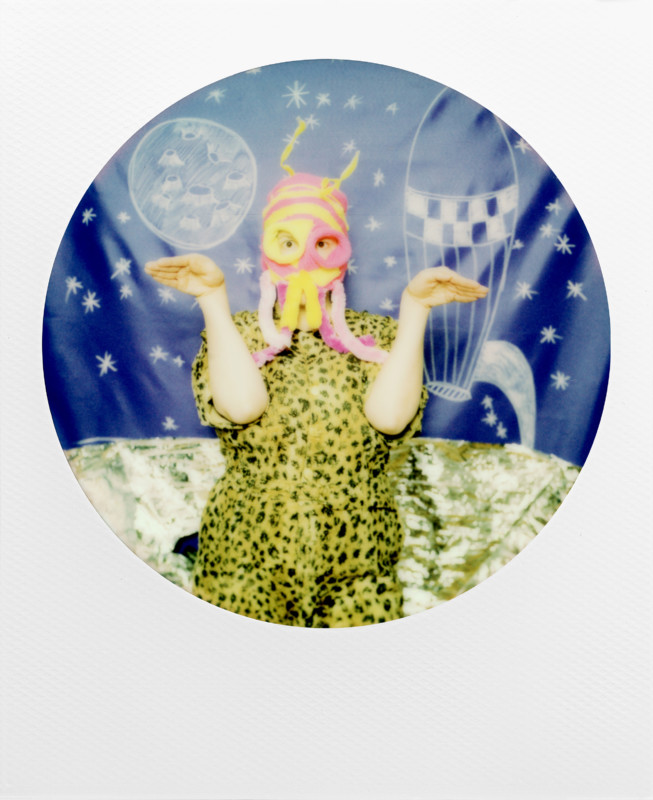 600-Color-RoundWhiteFrame-Urizen_Freaza-@urizenfreaza-Clean-06-653x800.jpg