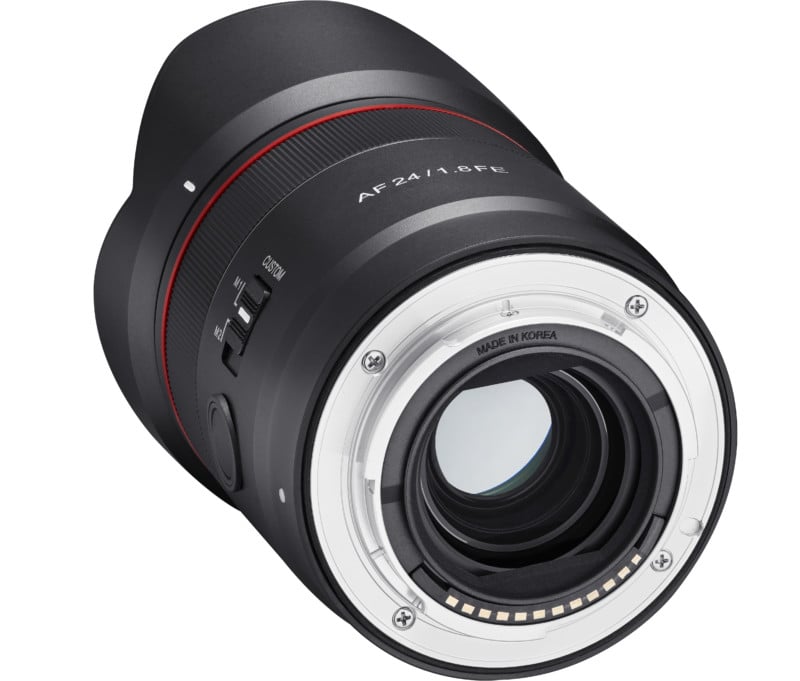 AF24_1.8FE_Mount--800x681.jpg