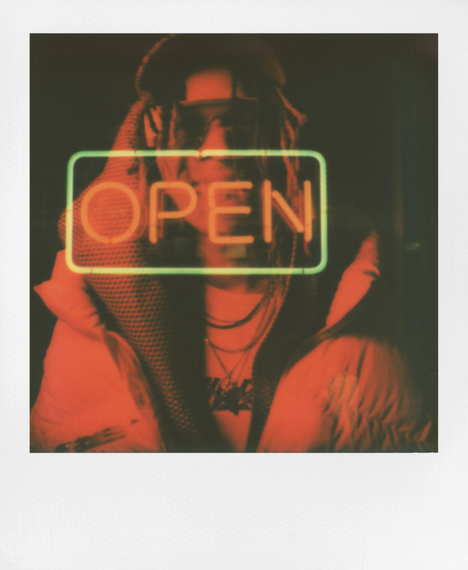 iType-Color-WhiteFrame-Go-Harriet_Browse-4-2000px-657x800.jpg