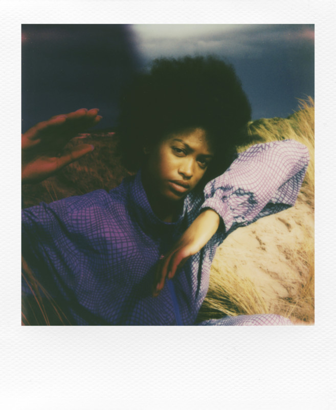 iType-Color-WhiteFrame-Go-Harriet_Browse162_2000px-657x800.jpg