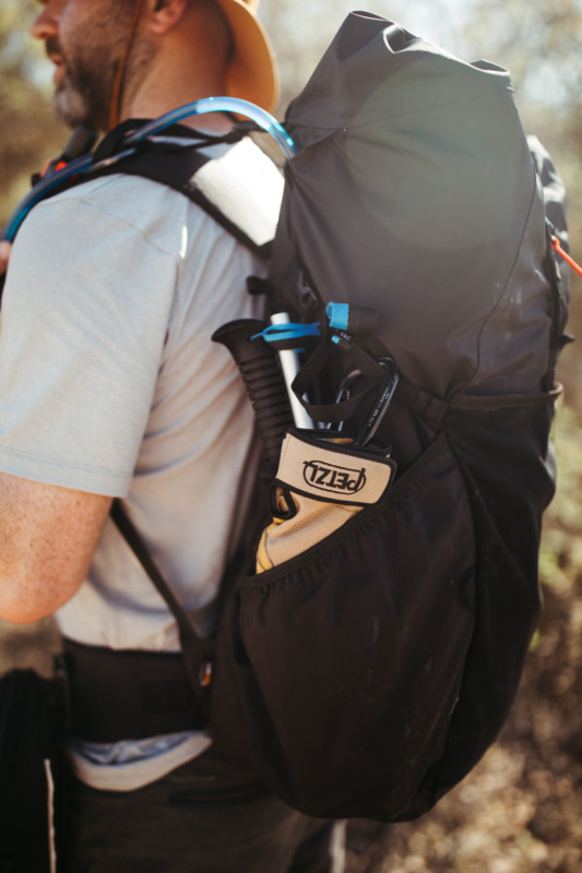 moment-camera-travel-backpack-petapixel-5-533x800.jpg