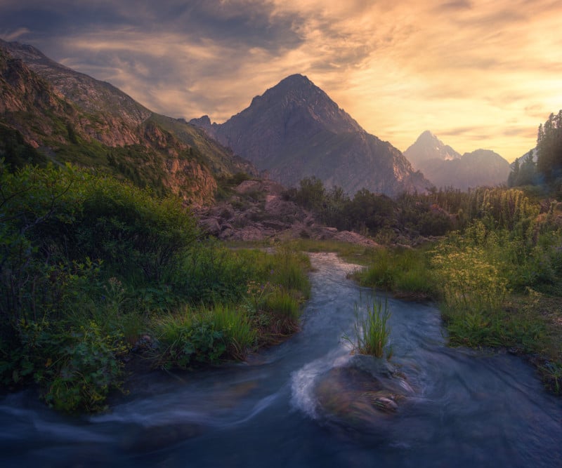 Kyrgyzstan-south-east-asia-landscape-photography-petapixel-1-800x667.jpg