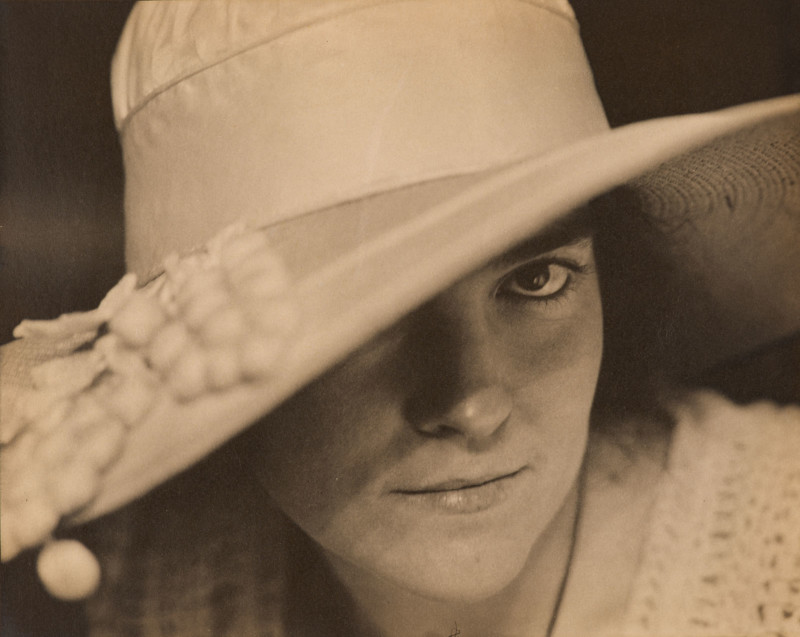 Edward Steichen (1879–1973) Dana, France, 1923 Gelatin silver print L2020.102.217 Edward Steichen (1879–1973) Dana, France, 1923 Gelatin silver print L2020.102.217