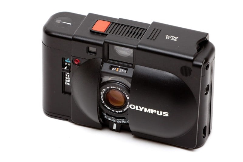 Olympus_XA-wiki-800x533.jpg